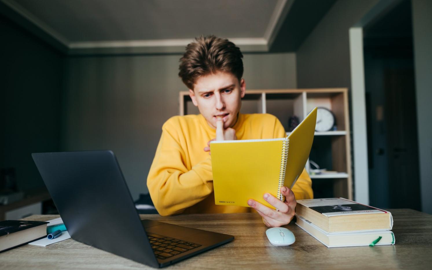 واجهة اختبار تفاعلي على المنصة